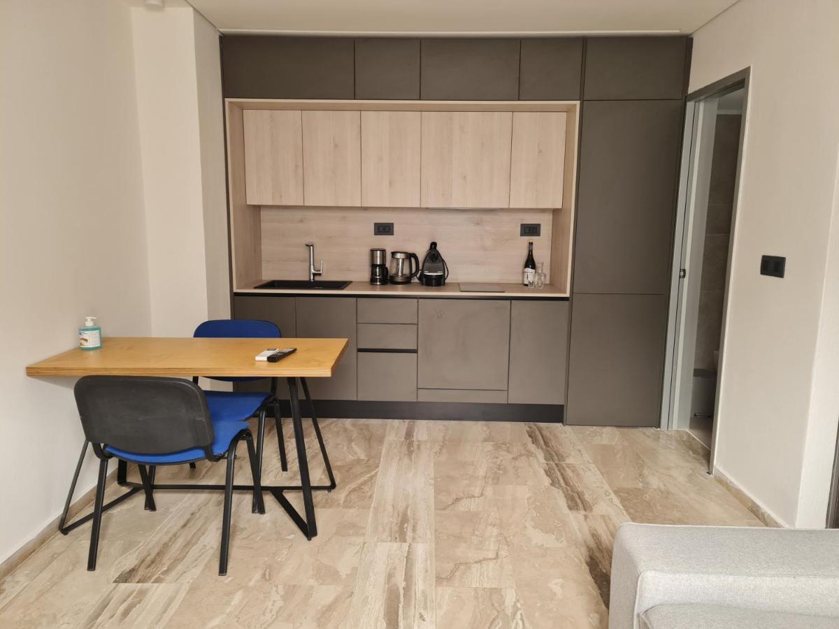 Sarri Appartments Amoudara Lasithiou Eksteriør billede